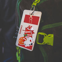 Lade das Bild in den Galerie-Viewer, 12 x doppelseitiger Weihnachtsmann-Schlüsselanhänger
