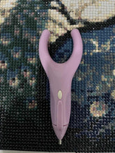 Lade das Bild in den Galerie-Viewer, Ergonomie geformt Diamond Painting Stift