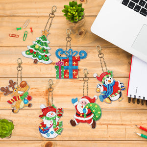 6pcs Weihnachtsgeschenke, Diamantmalerei, DIY-Schlüsselanhänger, speziell geformte Schlüsselanhänger