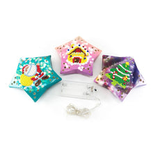 Lade das Bild in den Galerie-Viewer, 3pcs / set Diamant Malerei Weihnachtsbaum führte hängende Lichter