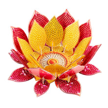 Lade das Bild in den Galerie-Viewer, Lila Lotos-A - Diamant-Kerzenhalter - Diamant-Tischornament
