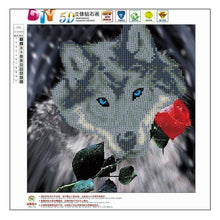 Lade das Bild in den Galerie-Viewer, wolf- Voll Round Diamond Painting 30*30
