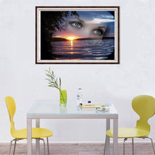 Lade das Bild in den Galerie-Viewer, Augen Meer - volle Diamant-Malerei - 40x30cm
