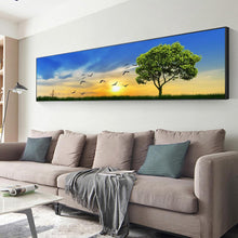 Lade das Bild in den Galerie-Viewer, Baum mit Sonnenaufgang - voller runder Diamant - 80x30cm
