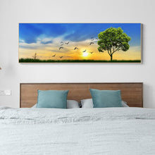 Lade das Bild in den Galerie-Viewer, Baum mit Sonnenaufgang - voller runder Diamant - 80x30cm
