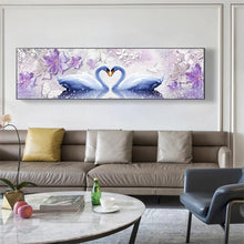 Lade das Bild in den Galerie-Viewer, Schwan Liebe - voller runder Diamant - 80x30cm
