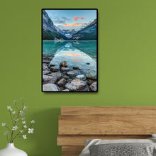 Lade das Bild in den Galerie-Viewer, Klarer Fluss - voller runder Diamant - 30x40cm
