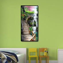 Lade das Bild in den Galerie-Viewer, Wasserfall-Trestle - voller runder Diamant -
