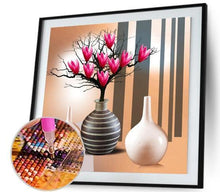 Lade das Bild in den Galerie-Viewer, Vase - voller runder Diamant -
